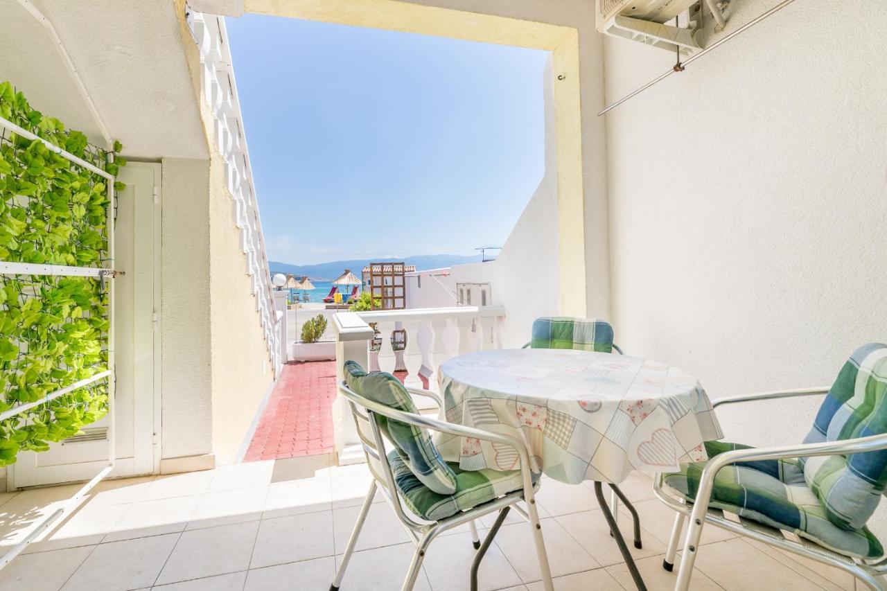 Beach Holiday Baska Apartment