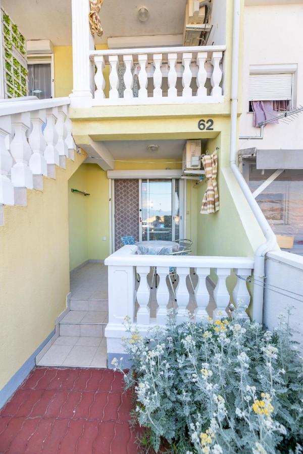 Apartment Beach Holiday Baska *