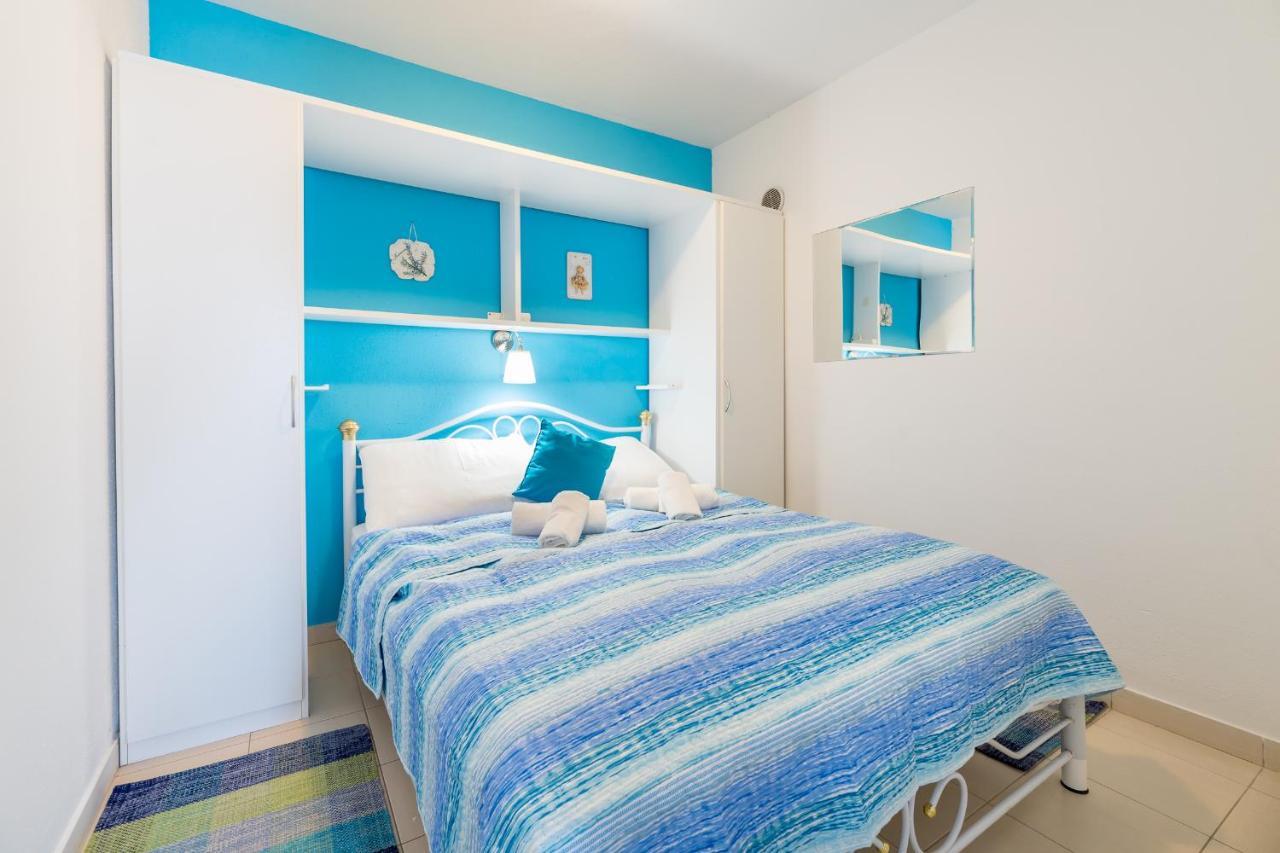 Apartment Beach Holiday Baska