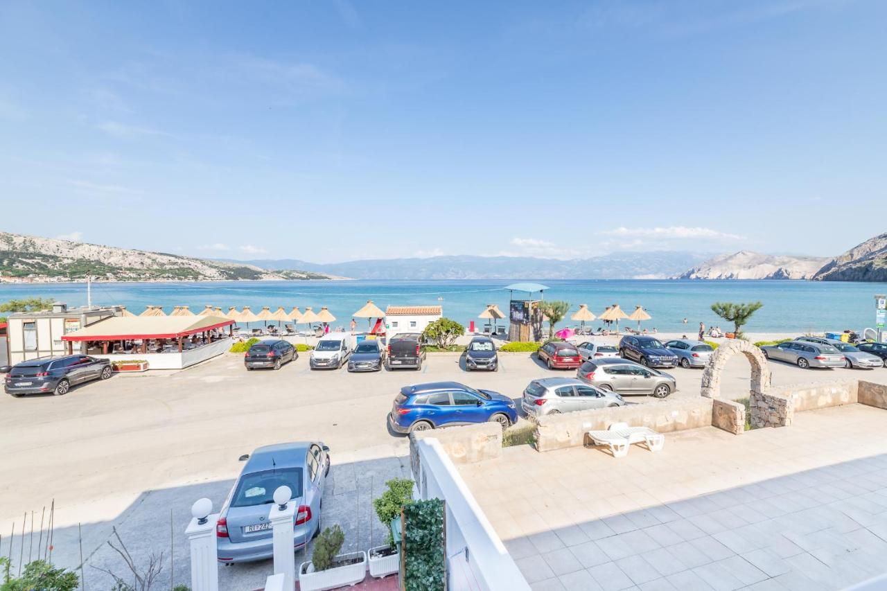 Apartment Beach Holiday Baska *