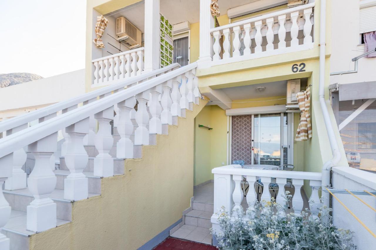Apartment Beach Holiday Baska *